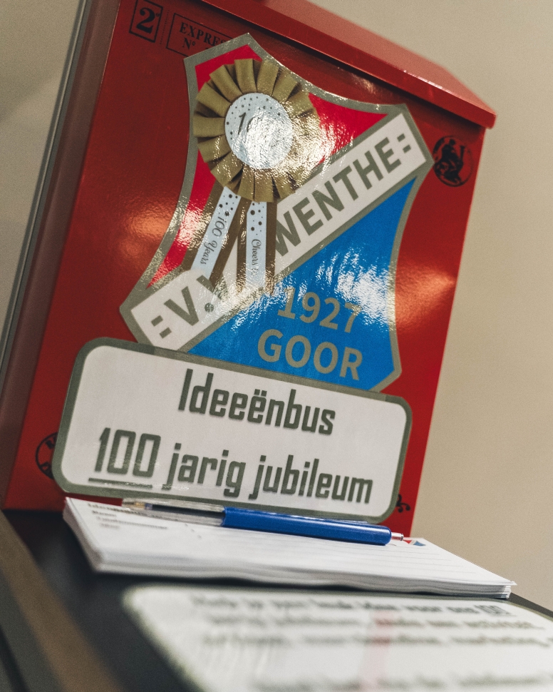 Ideeënbus jubileum in kantine